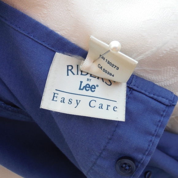 Cats & Flowers on Unique Women's 4X Lee Blouse - Picture 6 of 7